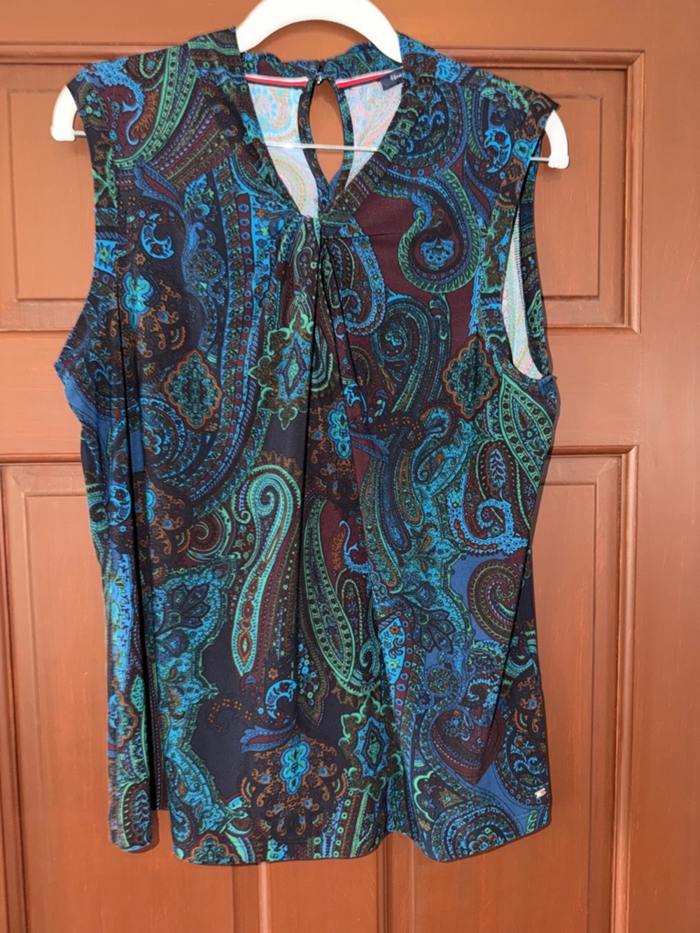 Tommy Hilfiger Teal & Black Paisley Tie-Neck Sleeveless Top